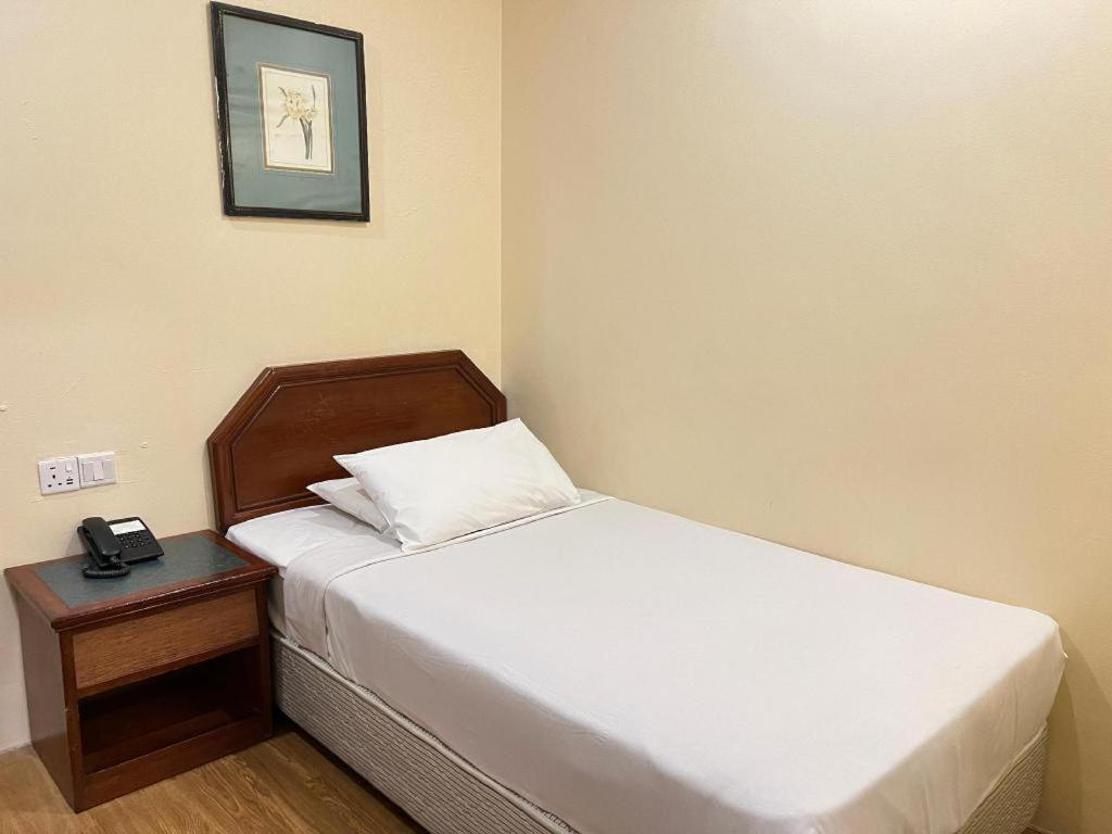 Penta Hotel 3*